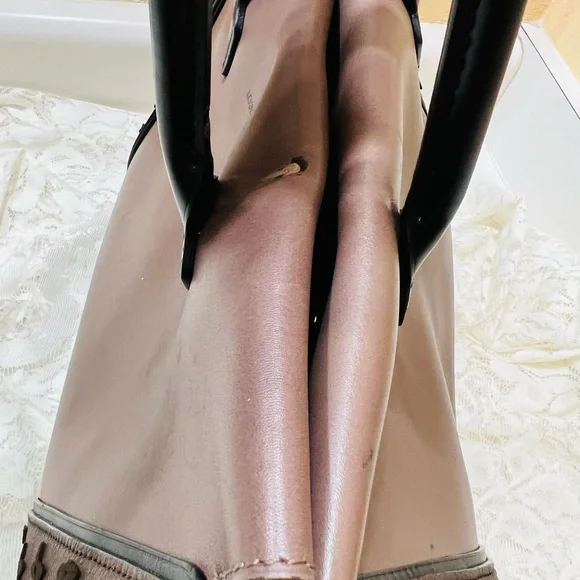 Used Louis Vuitton Limited Edition Bag - Picture 8 of 11